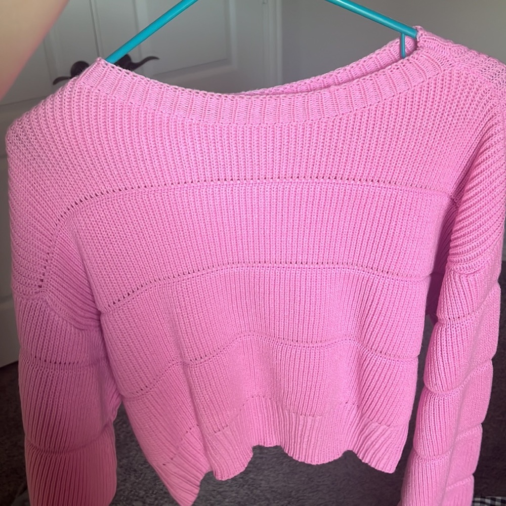 Pink Sweater - Picture 3 of 3